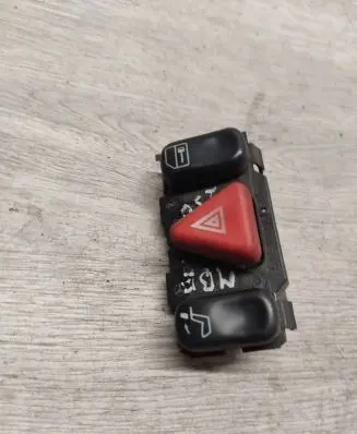 Mercedes-Benz E W211 Hazard light switch