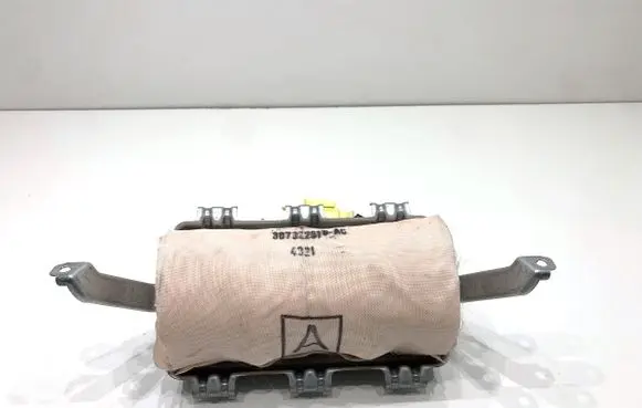 Toyota Auris E180 Passenger airbag 
