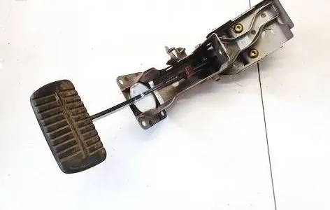 Subaru Outback Brake pedal 