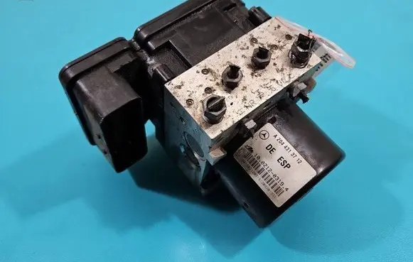 Mercedes-Benz GLK (X204) ABS Pump A2044313712 IMPRK1448846