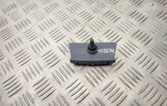 Opel Astra K Battery bracket 09115187