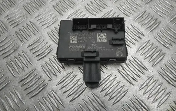 Audi A5 8T 8F Door control unit/module 8W0959395H
