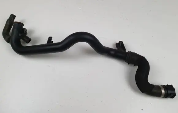 Audi Q3 8U Engine coolant pipe/hose 03L121071B