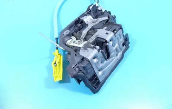 BMW 2 F45 Front door lock 7281931 IMPRK1312970