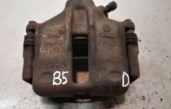 Volkswagen PASSAT B5 Front brake caliper