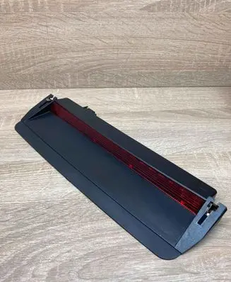 Volkswagen PASSAT B6 Third/center stoplight 3C5945097B