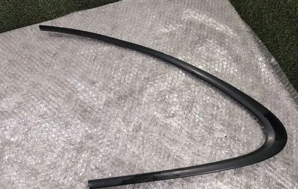 Porsche Cayenne (92A) Rear side glass trim 7P5853995E 99523011