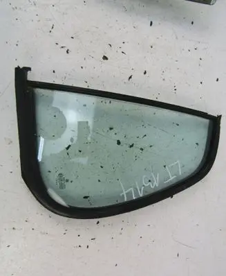 Volkswagen Polo III 6N 6N2 6NF Rear side window 