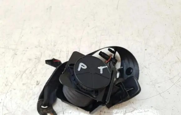 KIA Magentis Rear seatbelt 89810-2G200