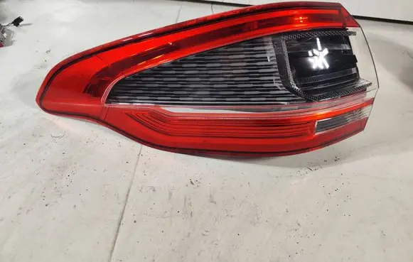 Rear/tail lights