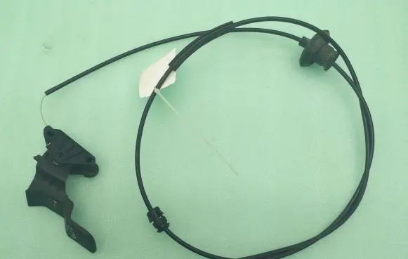 Engine bonnet/hood lock release cable