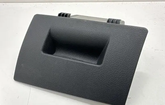 BMW 2 F46 Dashboard storage box/compartment 9893238