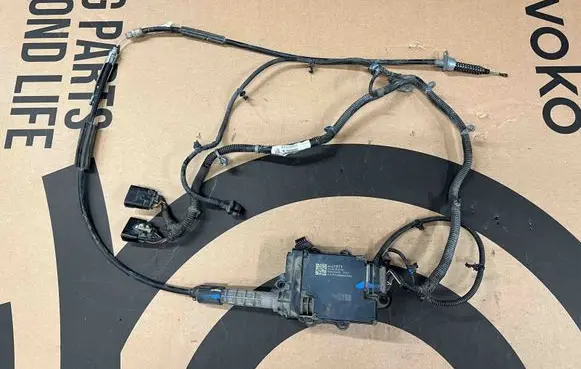 Chevrolet Camaro Handbrake/parking brake lever assembly 84446817 F000939300