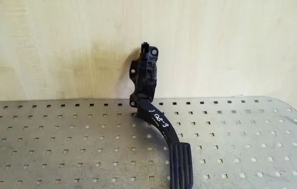 Volvo S80 Accelerator throttle pedal 6PV00922002 6G929F836CD