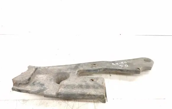 Volkswagen PASSAT B7 Other under body part 