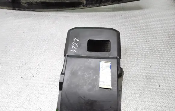 Volvo V50 Battery box tray cover/lid 30667276