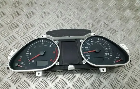 Audi A6 S6 C6 4F Speedometer (instrument cluster) 4F0920950R