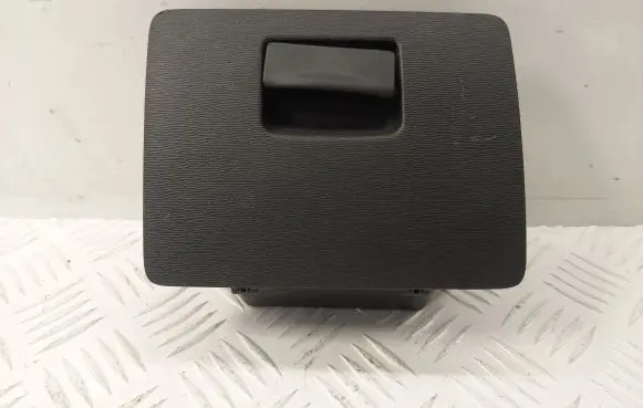 Toyota Avensis T270 Glove box 5545005010C0 5545005010