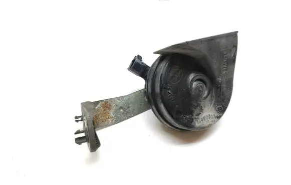 Volvo V60 Horn signal A046522