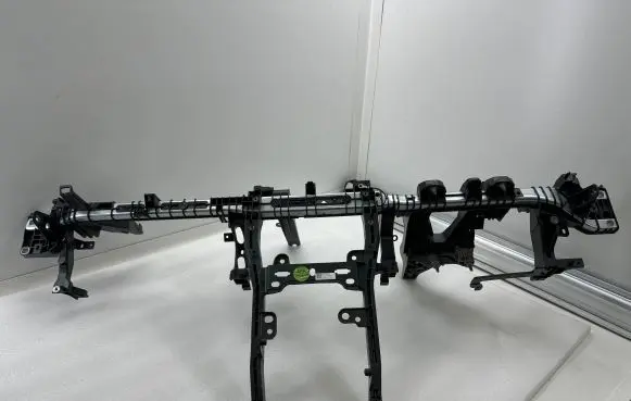 Tesla Model Y Dashboard cross member/frame bar 167969001A 20221224B 193833