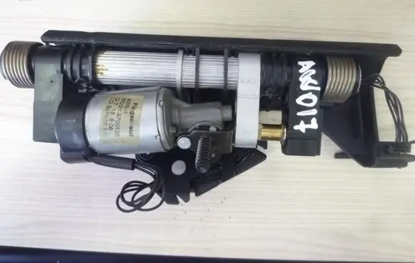 Mercedes-Benz S W221 Seat adjustment motor A2219700125 AW017