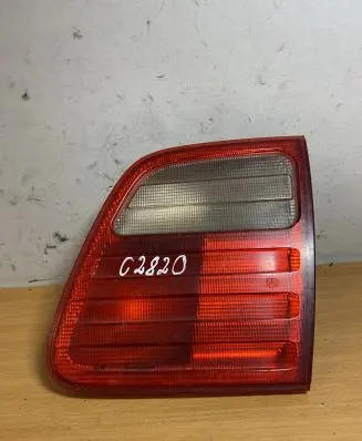 Mercedes-Benz E W210 Rear/tail lights A2108202464 C2820