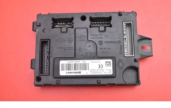 Dacia Dokker Engine control unit/module ECU 284B10447R