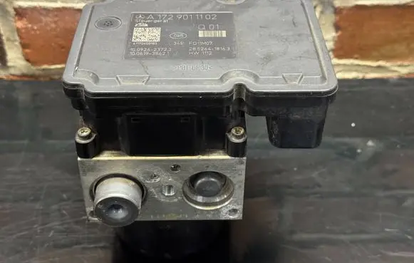 Mercedes-Benz C W204 ABS Pump A1724314912 10021207684 A1021207068