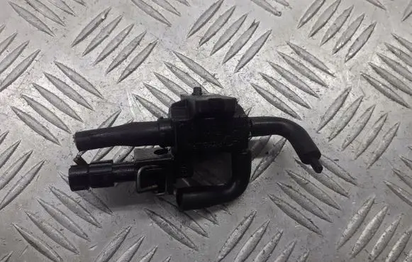 Opel Astra H Valve vacuum 55557829