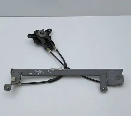 Peugeot 106 Rear door manual window regulator 111074