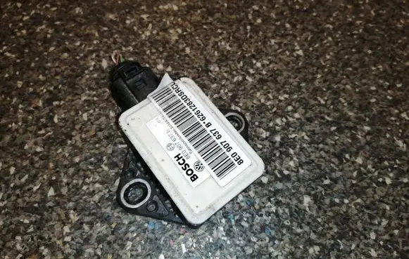 Audi A4 S4 B7 8E 8H ESP acceleration yaw rate sensor 8E0907637B