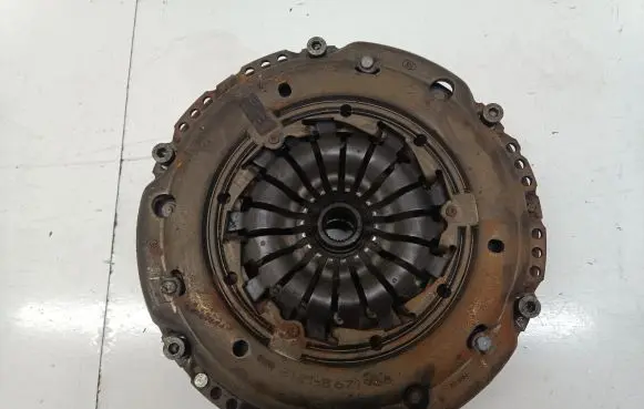 BMW 1 F40 Clutch set kit 8671939 8698751 8671968