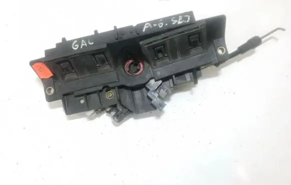 Audi A6 S6 C5 4B Tailgate/trunk/boot lock/catch/latch 8d9827565 4b0827565