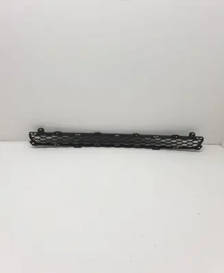 KIA Sorento Front bumper lower grill 865222P000