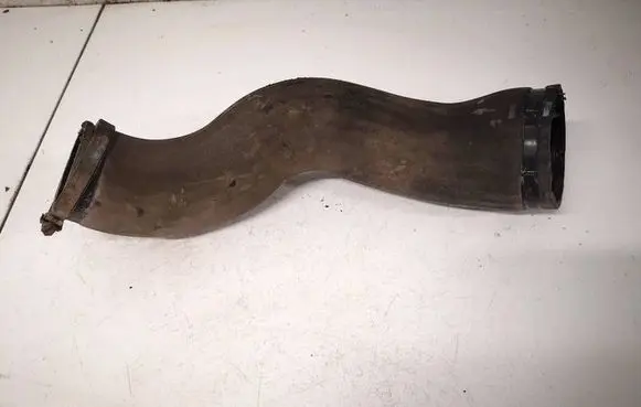 Volvo V70 Intercooler hose/pipe 