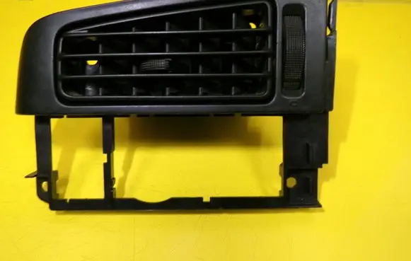 Volkswagen Golf III Dashboard side air vent grill/cover trim 1H6819709