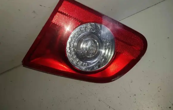 Volkswagen PASSAT B6 Tailgate rear/tail lights 3C9945094