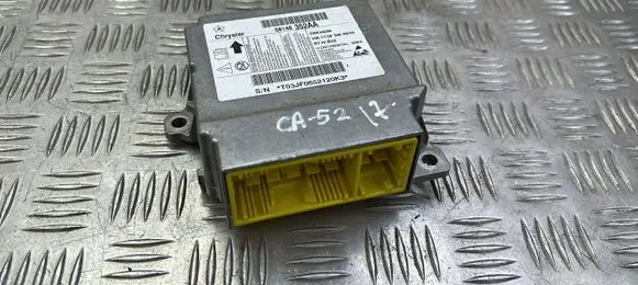 Chrysler Grand Voyager V Airbag control unit/module 68148352AA