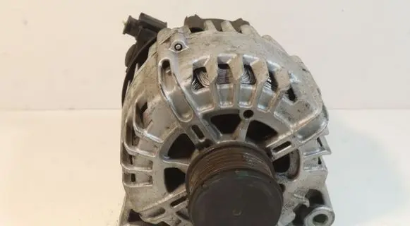 Peugeot 508 Generator/alternator 9803750980
