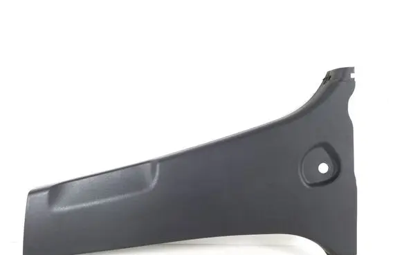 (B) pillar trim (bottom)