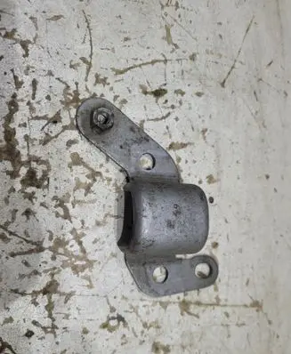 Mercedes-Benz GLC X253 C253 Sway bar bush bracket, front 