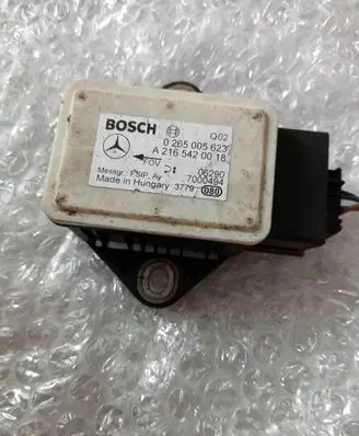 Mercedes-Benz E W212 ESP acceleration yaw rate sensor A2165420018