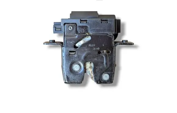 Nissan Qashqai+2 Tailgate/trunk/boot lock/catch/latch 90502EY10D