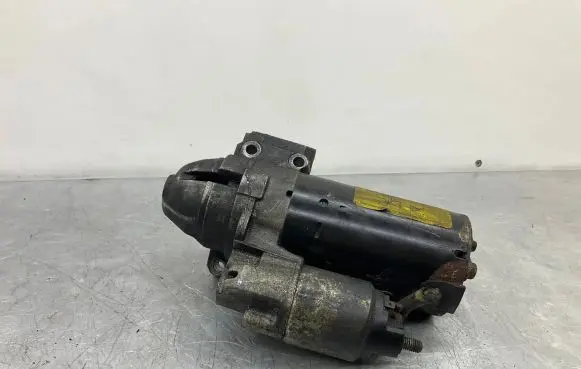 BMW 5 F10 F11 Starter motor 7812034