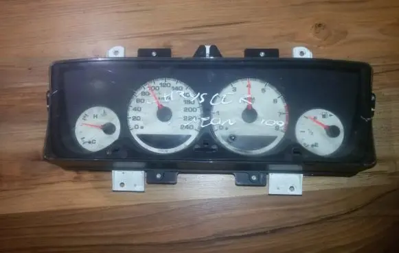 Chrysler Neon II Speedometer (instrument cluster) p04793523ag