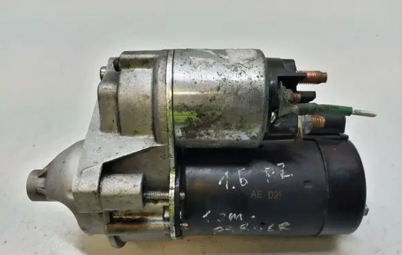 Peugeot Partner Starter motor 1023537