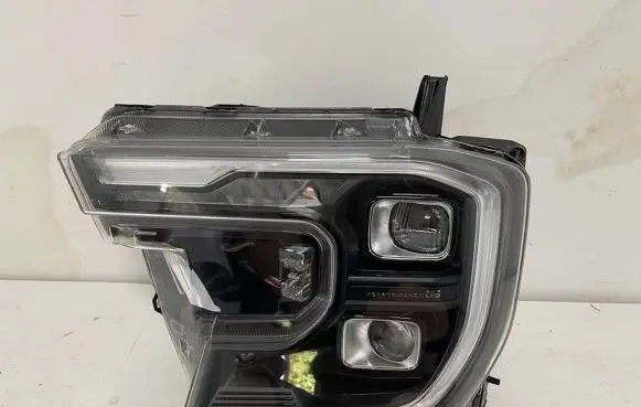 Ford Ranger IV Headlight/headlamp N1WB13E017AF
