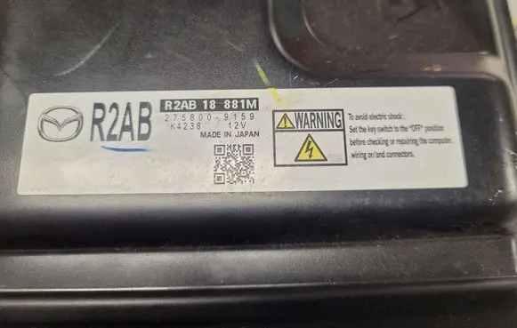 Mazda 6 Engine control unit/module R2AB18881M 2758009159