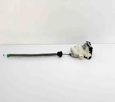 Audi Q3 8U Rear door lock 4G0839015C
