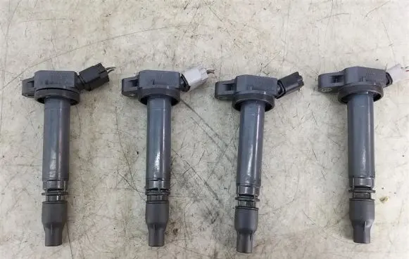 Toyota Verso-S High voltage ignition coil 90919-02257
